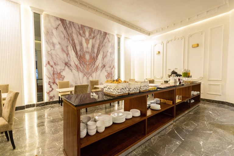 Food & Drinks 5, Hotel Majestic, Casablanca