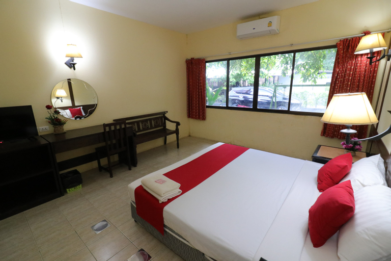 Bedroom 12