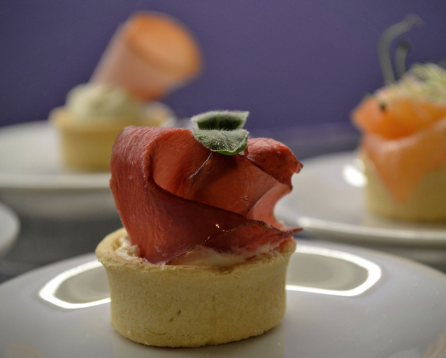 Food & Drinks 24