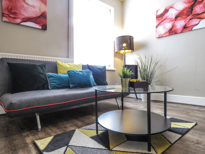 Others 5, Tudors eSuites Birmingham Townhouse for Contractors, Birmingham
