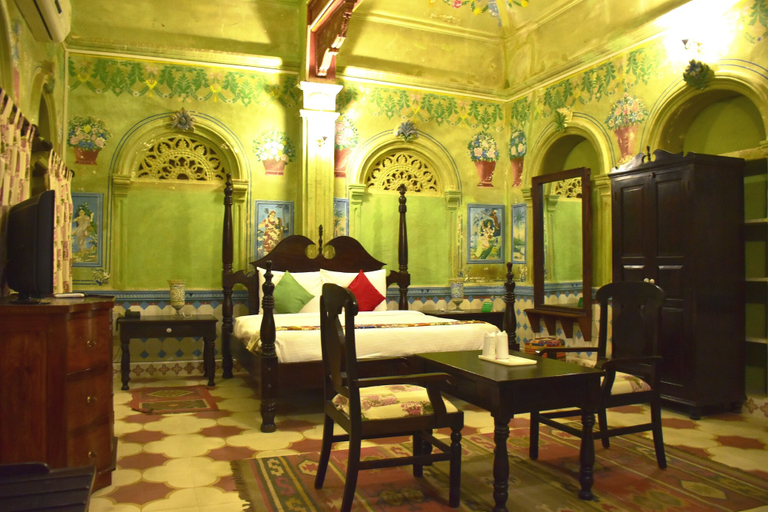 Food & Drinks 5, Malji ka Kamra, Churu