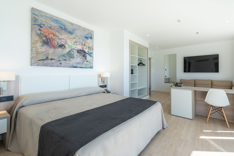 Bedroom 4, Hotel Mirador, Baleares