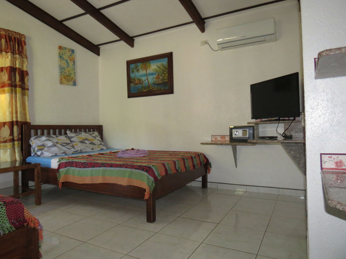 Bedroom 3, Alonaland Resort Apartelle, Panglao