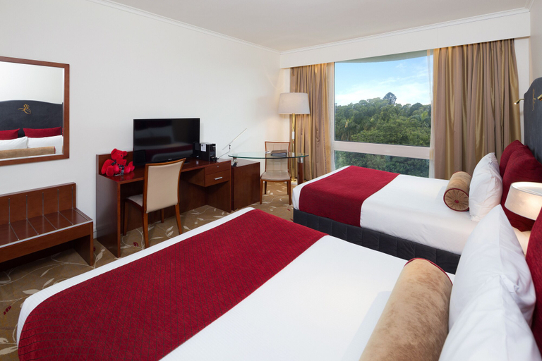 Bedroom 3, Royal On The Park, Brisbane