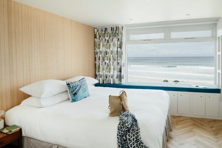 Bedroom 2, 6 Barnaloft, Cornwall