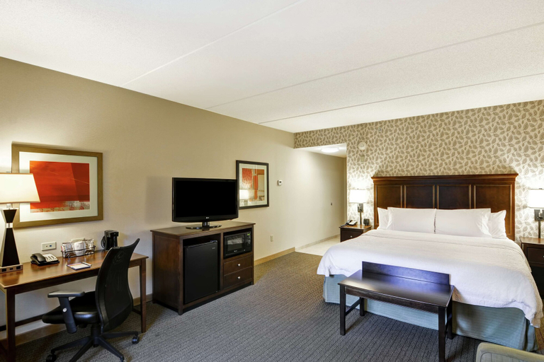 Bedroom 3, Hampton Inn Tunkhannock, Wyoming