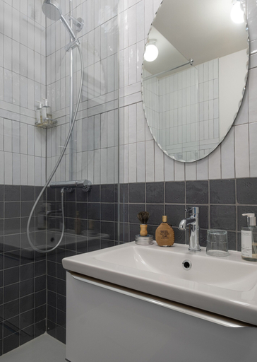 Bathroom 4, Hôtel Maison Lacassagne, Rhône