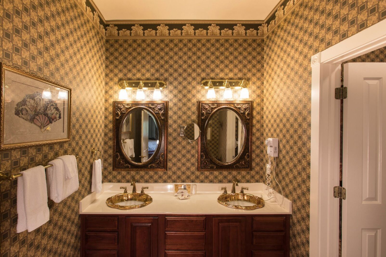 Bathroom 4, Gruene River Hotel & Retreat, Comal