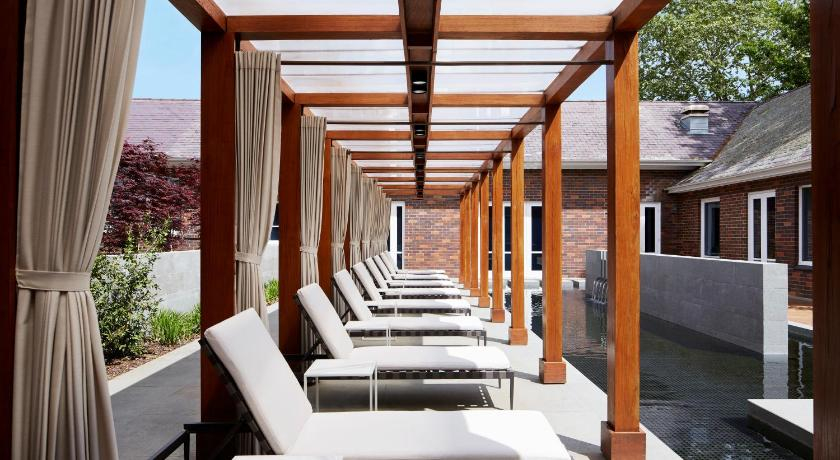 Sport & Beauty 3, Brassey Hotel, Canberra