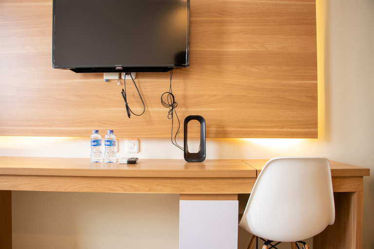 Others 4, Cozy and Nice Studio Apartment at Evenciio Margonda By Travelio, Depok