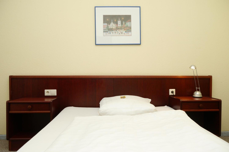 Bedroom 2, Erbenholz Hotel, Region Hannover