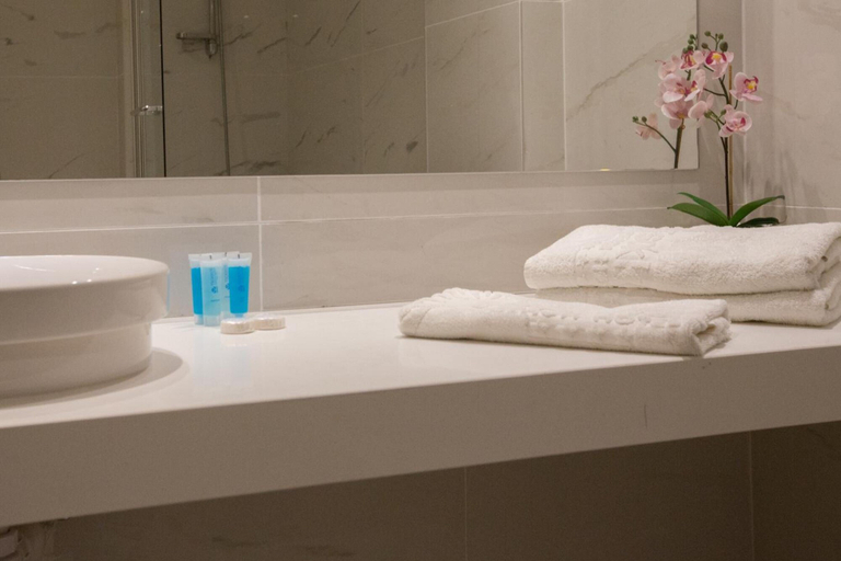 Bathroom 5, Tsokkos Protaras Hotel
