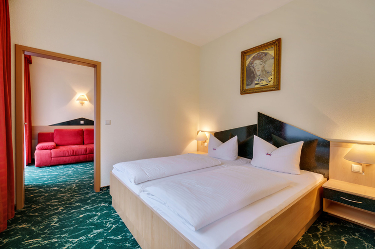 Bedroom 4, Waldhotel Vogtland, Vogtlandkreis