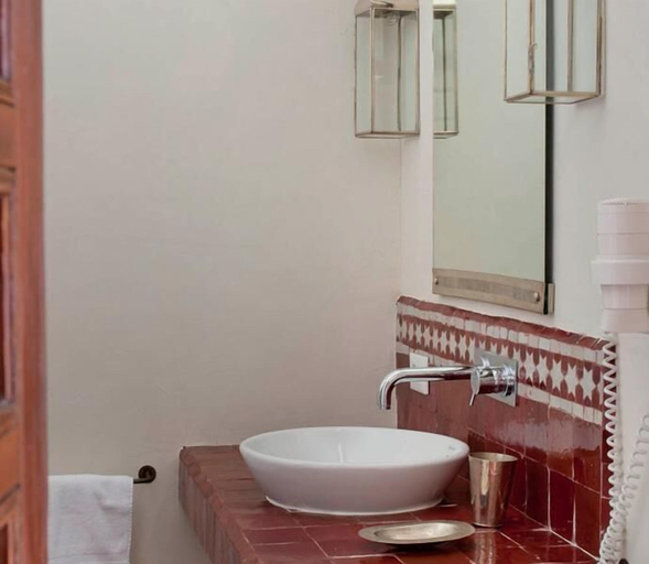 Bathroom 4, La Casa dell'Arancio, Trapani