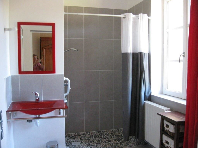 Bathroom 4, Le Manoir de Briquedalles, Seine-Maritime