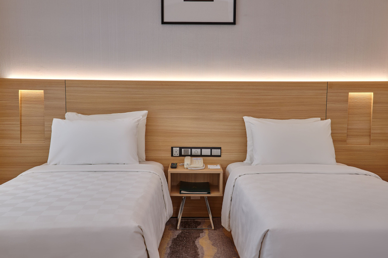 Bedroom 23