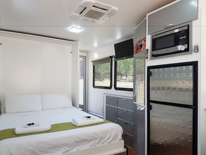 Bedroom 3, Moama on Murray River Cruisers, Murray