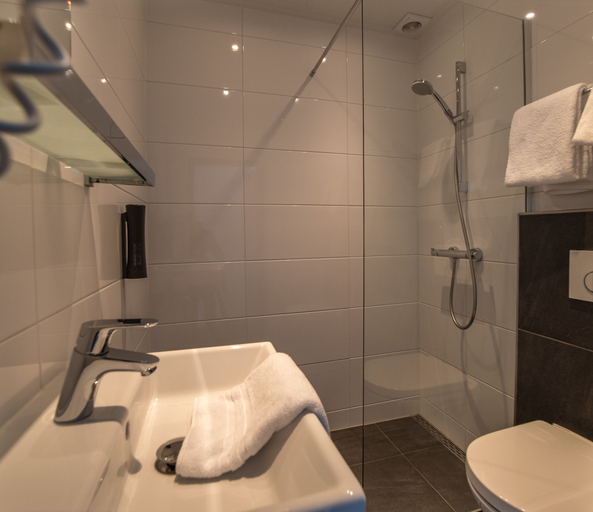 Bathroom 4, Hotel Cornelisz, Amsterdam