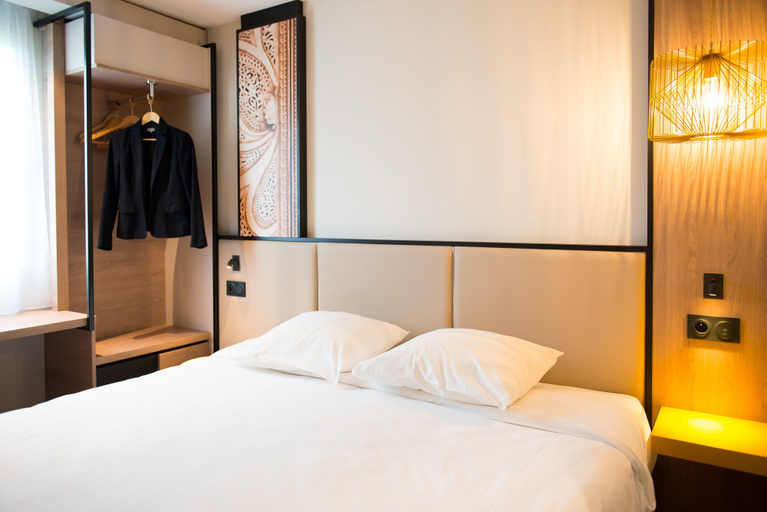 Bedroom 3, Brit Hotel Brest Le Relecq Kerhuon, Finistère