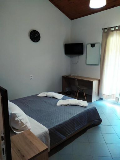 Bedroom 4, Riposo Studios and Apartments, Ionian Islands