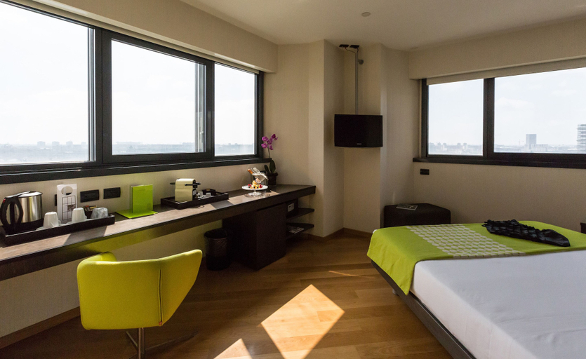 Bedroom 2, Best Western Plus The Hub Hotel, Milano
