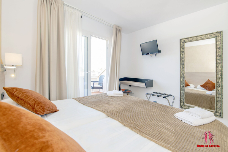 Bedroom 3, Hotel Sa Barrera - Adults Only, Baleares