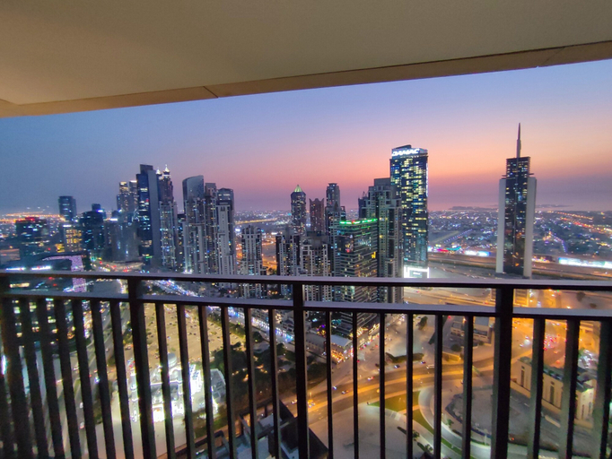 View from property 5, SuperHost - Chic Apartment With Balcony Close to Burj Khalifa, Dubai