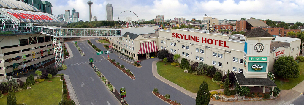 Exterior & Views 2, Skyline Hotel & Waterpark, Niagara