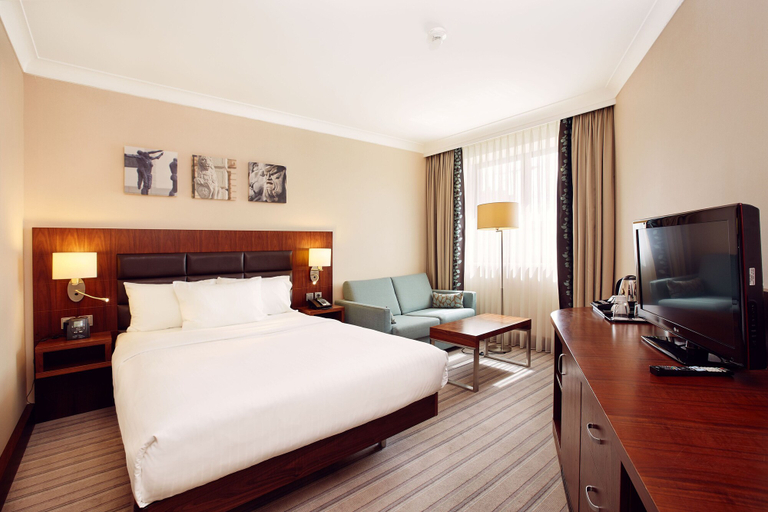 Bedroom 3, Hilton Garden Inn Rzeszow, Rzeszów City