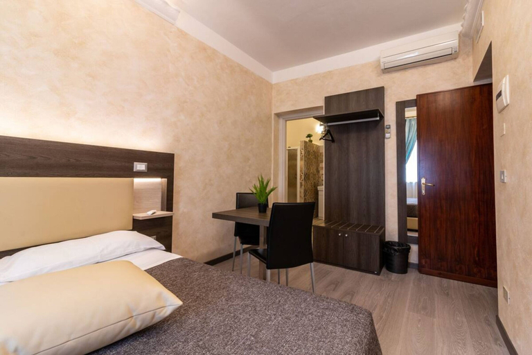Bedroom 3, Kunesias, Palermo
