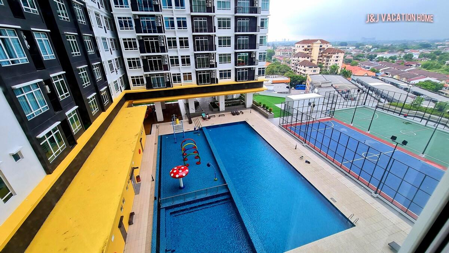 Sport & Beauty 2, City Central Amazing Family Condo 3BR 3Bath Jonker, Malacca City