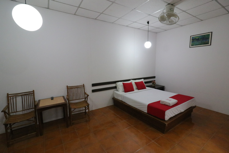 Bedroom 13