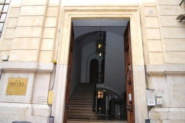 Exterior & Views 2, Hotel Nardizzi Americana, Roma