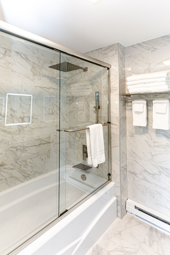 Bathroom 4, SKYLARANNA Resort & Spa, Henderson