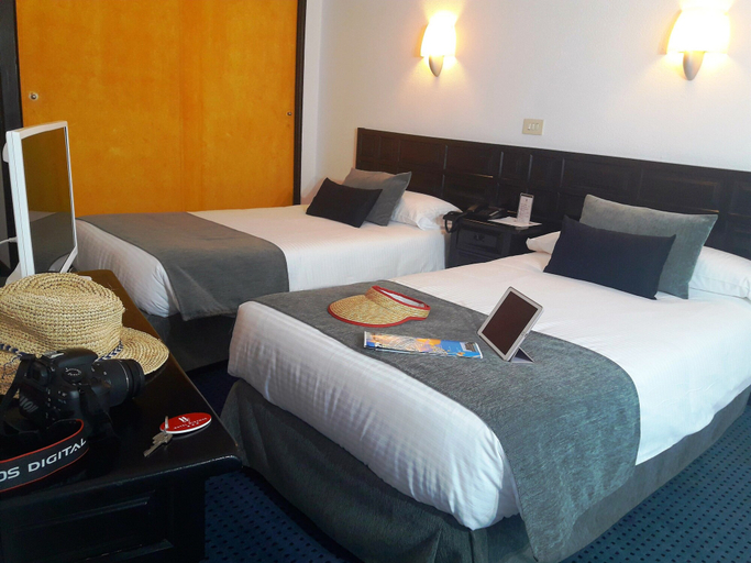 Bedroom 4, Hotel Miramar, Las Palmas