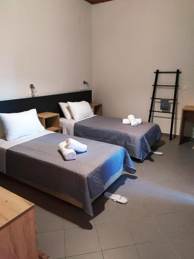 Bedroom 3, Riposo Studios and Apartments, Ionian Islands
