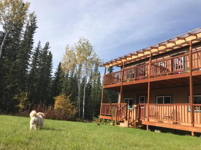 Exterior & Views 2, A Hyde Away Inn B&B, Southeast Fairbanks