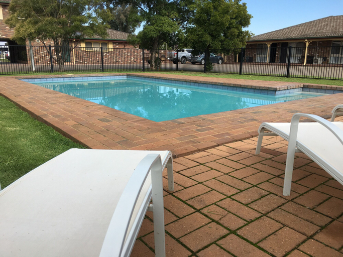 Sport & Beauty 2, Quality Inn Carriage House, Wagga Wagga - Pt A