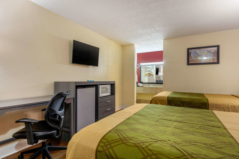 Bedroom 3, Econo Lodge Chattanooga Northeast - Ooltewah, Hamilton