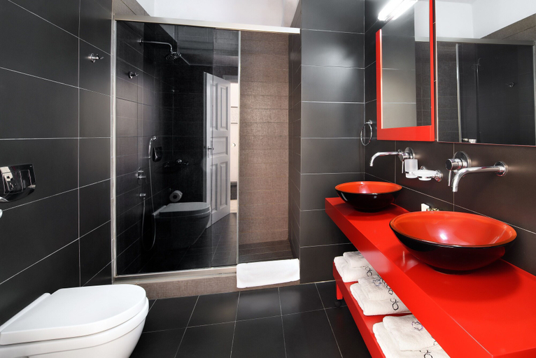 Bathroom 4, Apanema Resort, South Aegean
