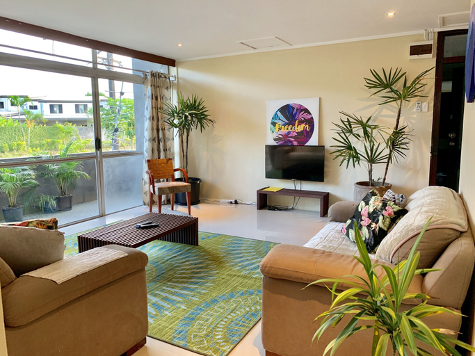 Others 4, The Williamson House, Rewa