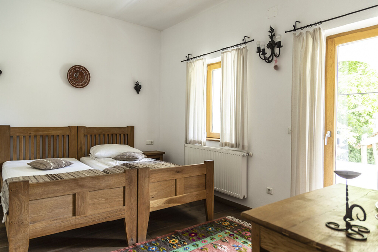 Bedroom 3, Hanul Vatra, Costesti