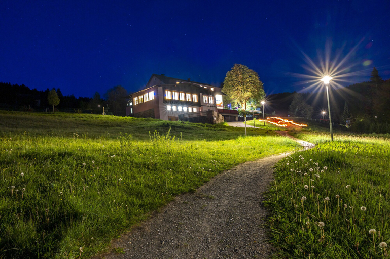 Exterior & Views 2, Familotel Familienklub Krug, Bayreuth