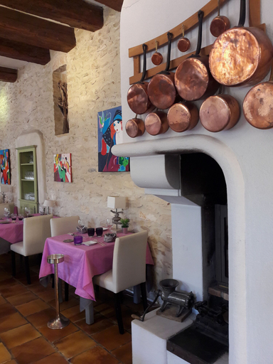 Food & Drinks 5, Auberge De Tavel, Gard