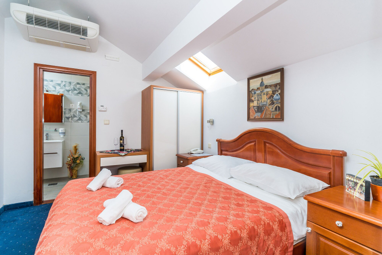 Bedroom 3, Hotel Dubrovnik, Dubrovnik