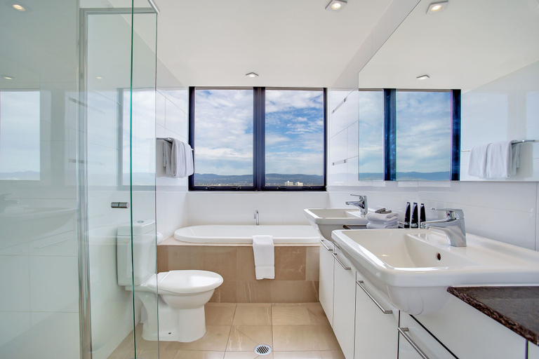Bathroom 5, Mantra Sierra Grand Broadbeach, Gold Coast