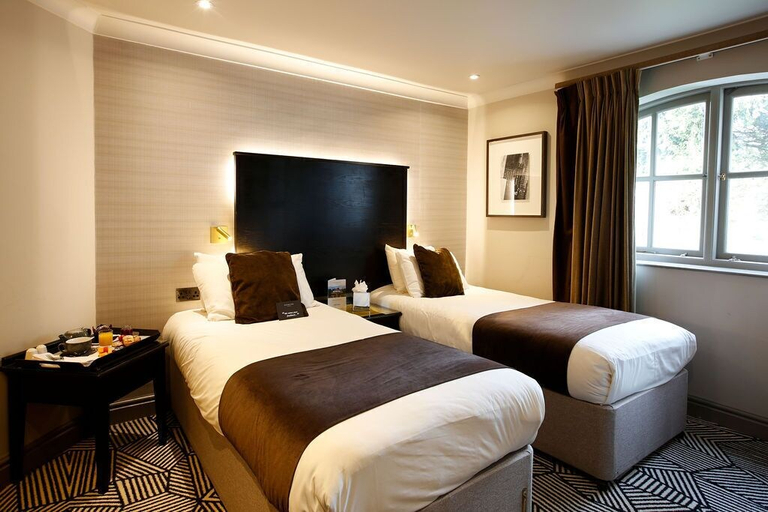Bedroom 2, Hunton Park Hotel, Hertfordshire