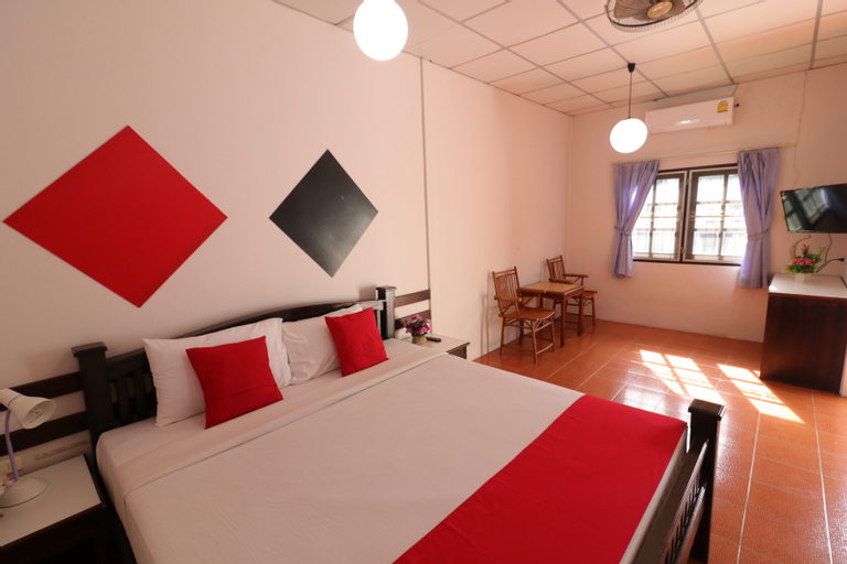 Bedroom 28