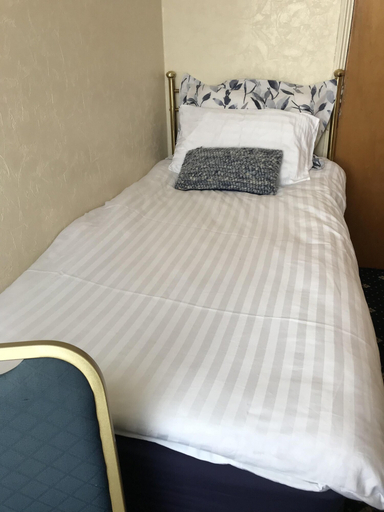 Bedroom 4, Weymouth Sands Guesthouse, Dorset