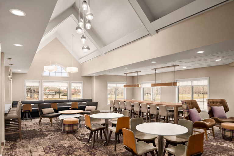 Food & Drinks, Residence Inn by Marriott Chicago Bloomingdale, Dupage
